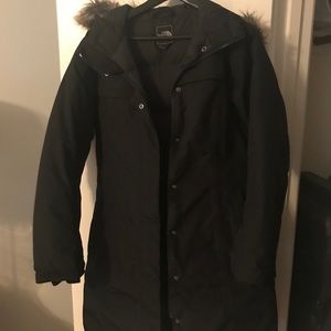 North Face women’s jacket Medium mid length